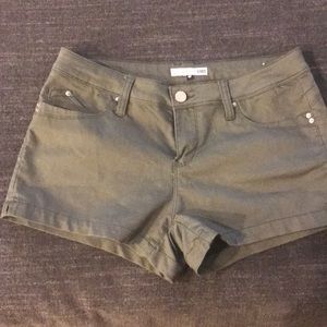 BUNDLE BOGO buy 3 get 1 FREE.